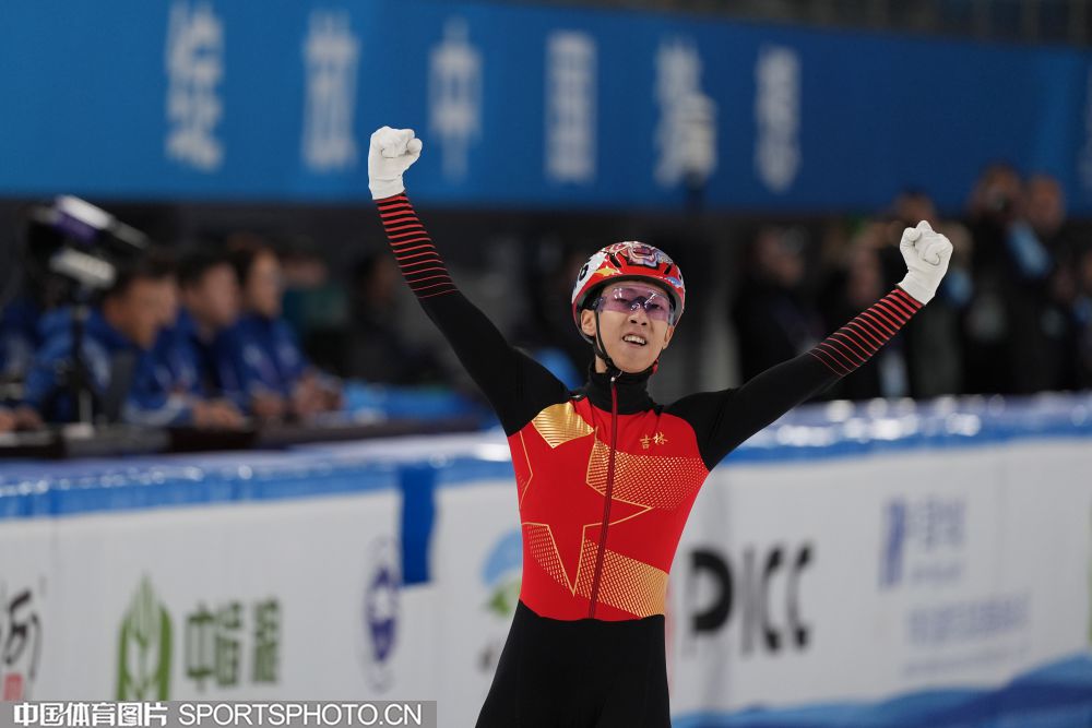 扎鸟：理解罗马球迷嘘声，为上次庆祝道歉，目标是进国家队